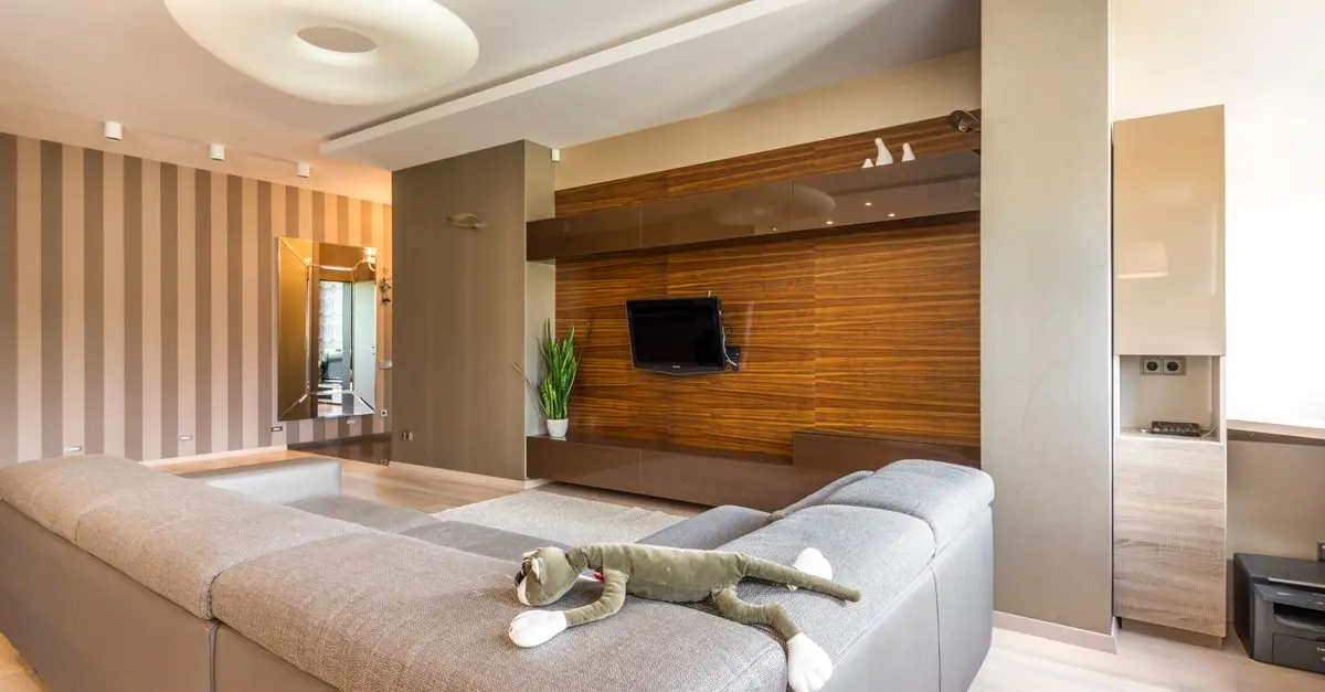 Top Smart Gadgets to Enhance Your Home Experience