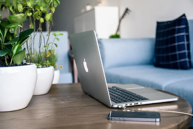 10 Essential Smart Gadgets for Your Home Office Setup