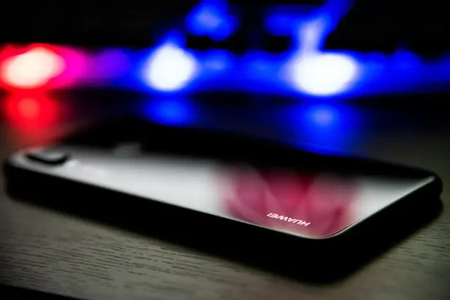 How to Navigate a Smart Gadget Mall for Maximum Value