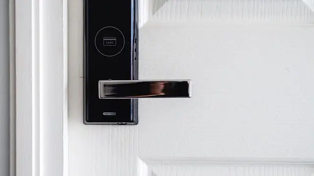 Top 5 Smart Gadgets to Optimize Home Energy Efficiency