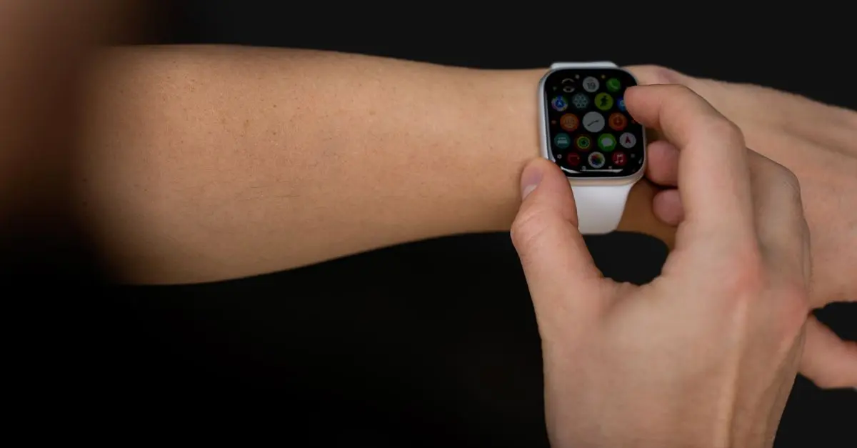 The Evolution of Smartwatches: From Basics to Advanced
