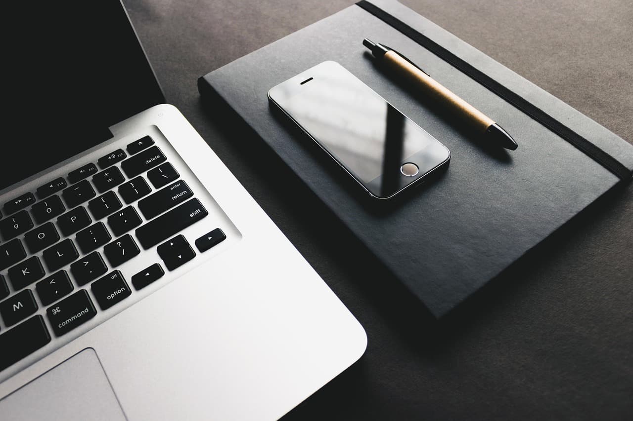 Top Smart Gadgets for Enhancing Everyday Productivity